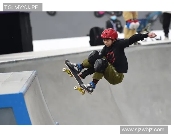 重庆滑板队在世界滑板锦标赛中以60分稳居积分榜首位 重庆滑板队在世界滑板锦标赛中以60分稳居积分榜首位