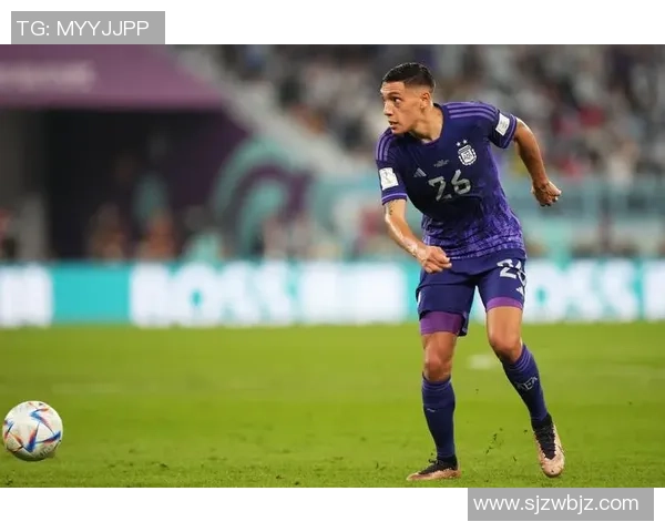 8月23日风暴对决王牌球队精彩瞬间回顾与分析 8月23日风暴对决王牌球队精彩瞬间回顾与分析